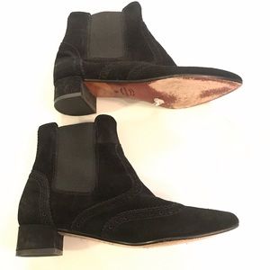 Suede ankle boot